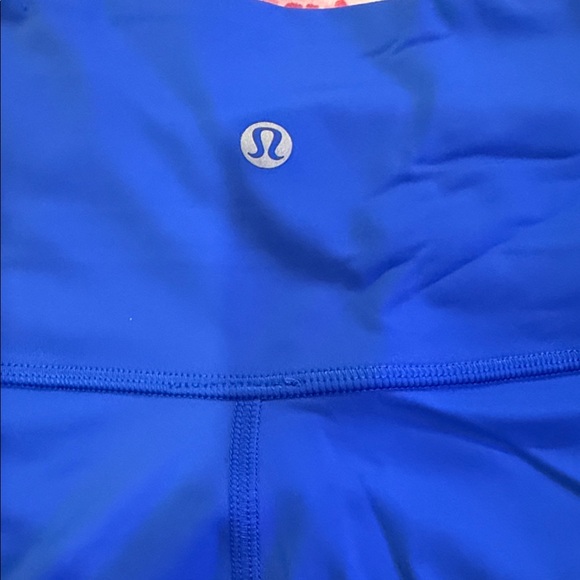 Blue Lululemon women’s leggings - Picture 3 of 4